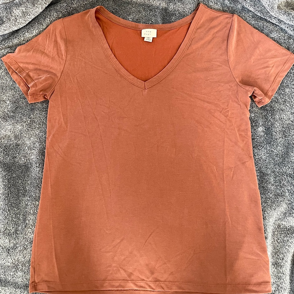 XS a new day rust top